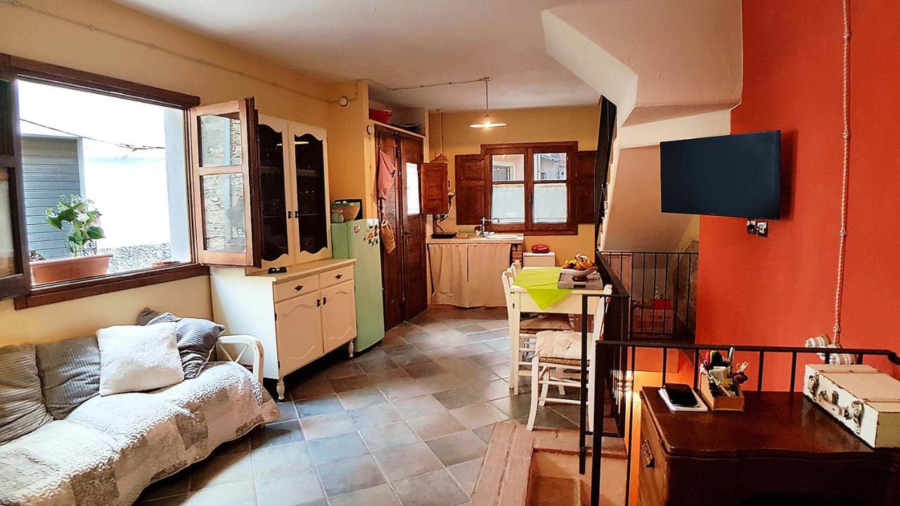 Casa Vacanza La Posadina Baunei Ngoại thất bức ảnh