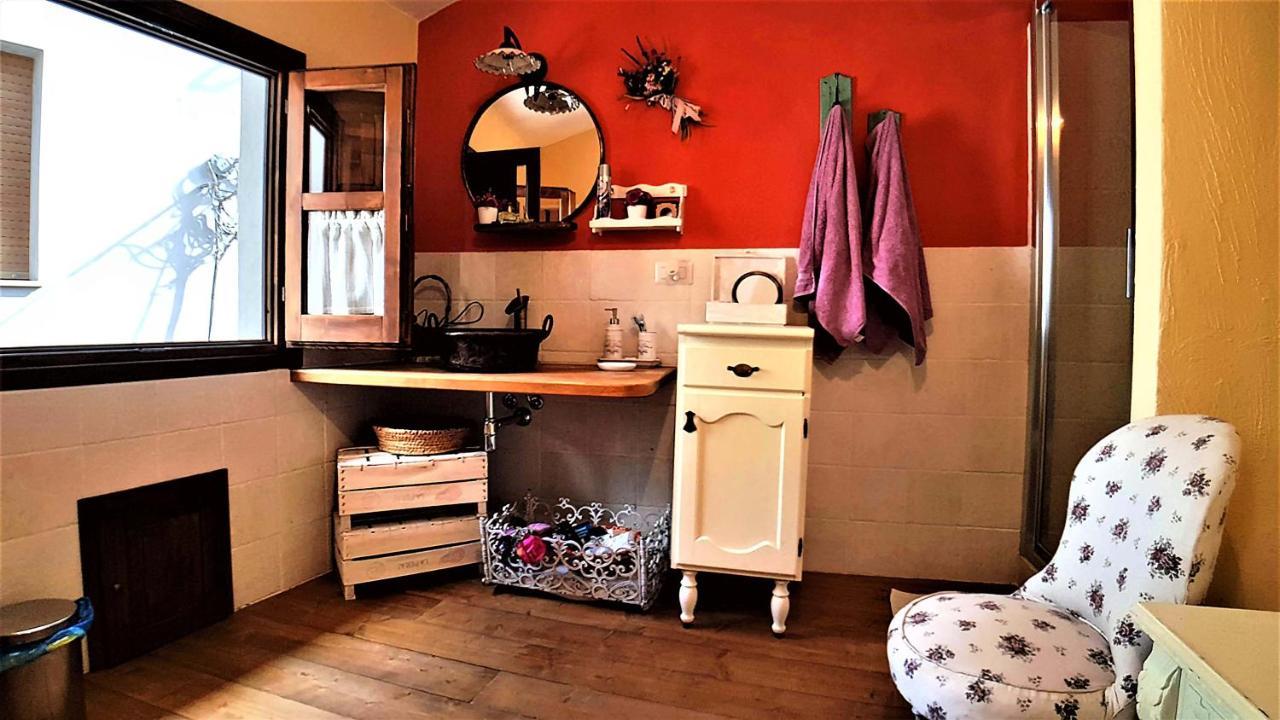 Casa Vacanza La Posadina Baunei Ngoại thất bức ảnh