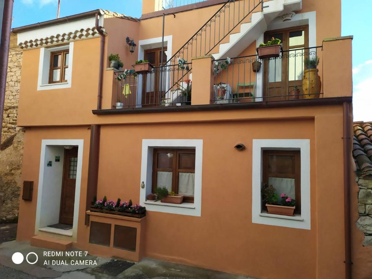 Casa Vacanza La Posadina Baunei Ngoại thất bức ảnh