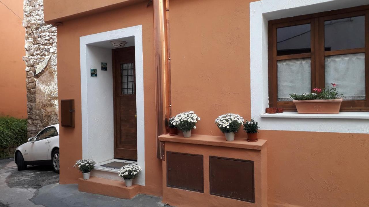 Casa Vacanza La Posadina Baunei Ngoại thất bức ảnh